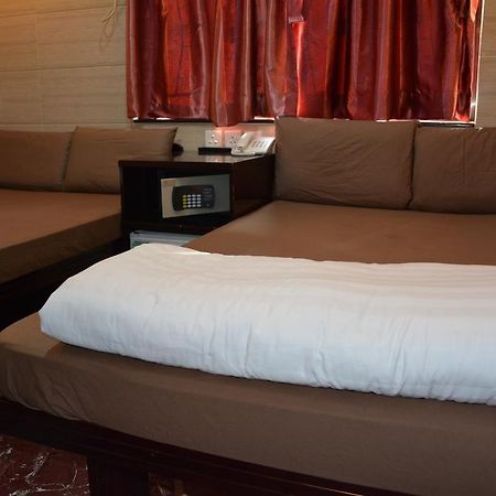 Everest Guest House Hong Kong Exterior photo